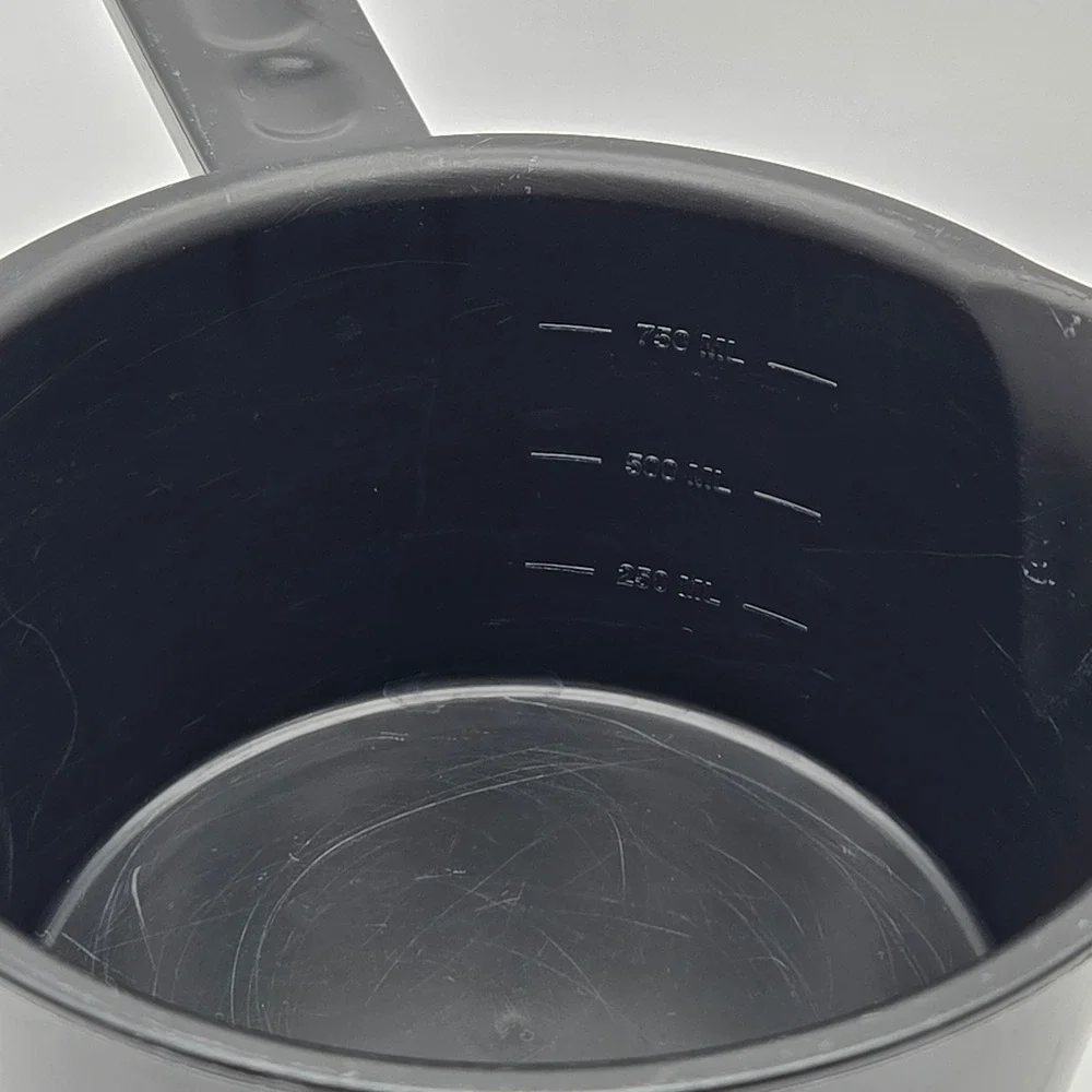 The Pampered Chef Micro-Cooker 1 Quart Microwave Steamer Pot Strainer Lid 2776